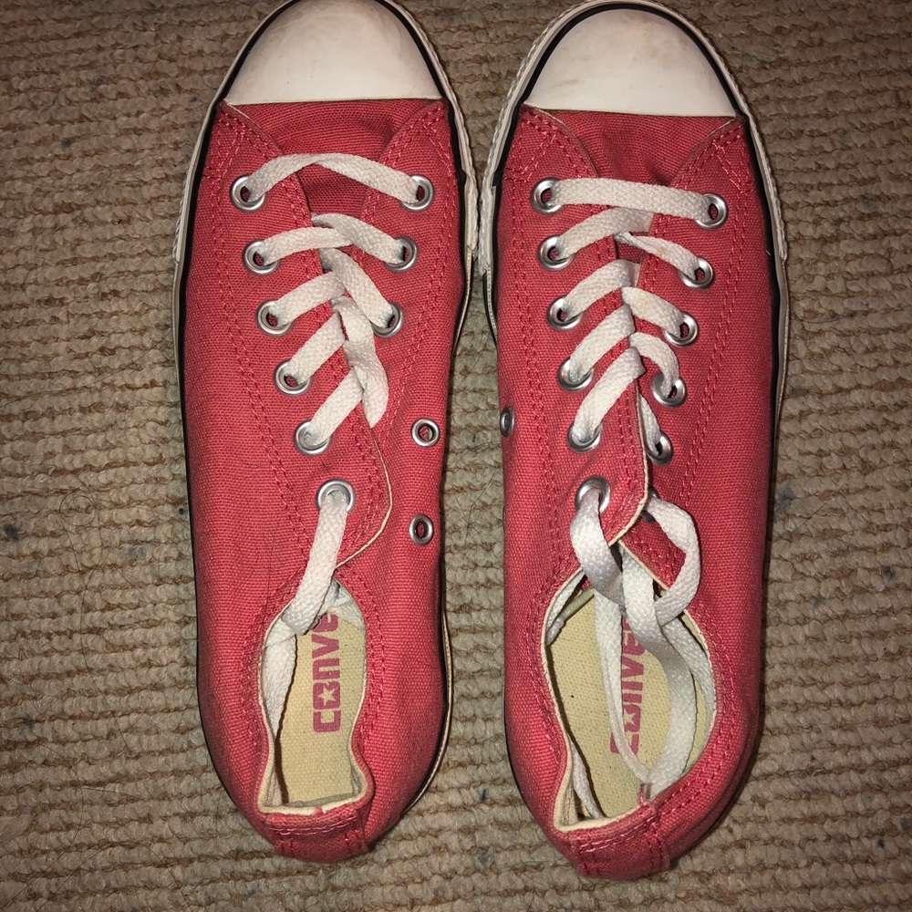 Coral Converse